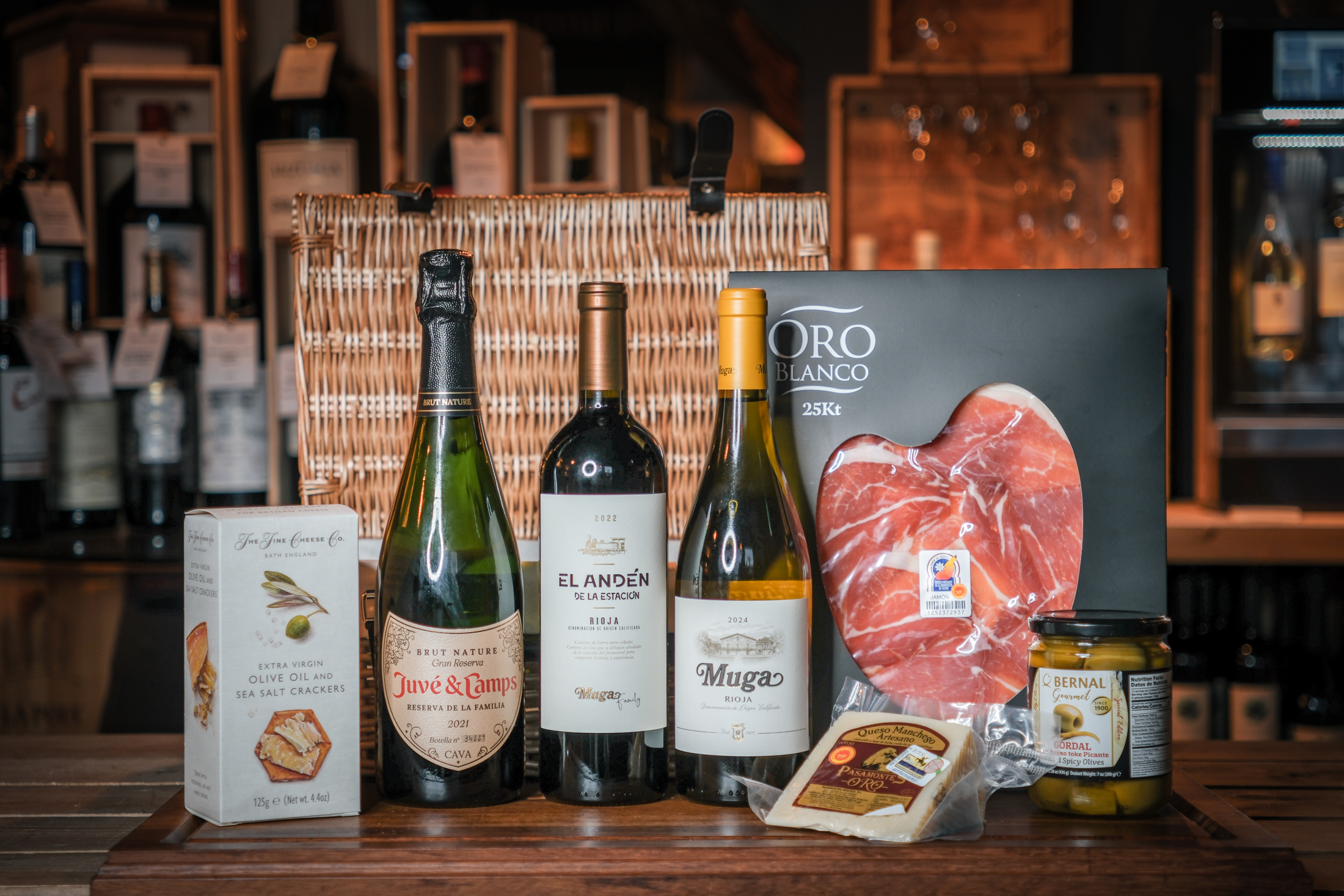 Casa Martinez Collection Hamper - Image 2