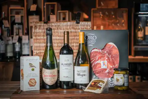 Casa Martinez Collection Hamper - Image 2